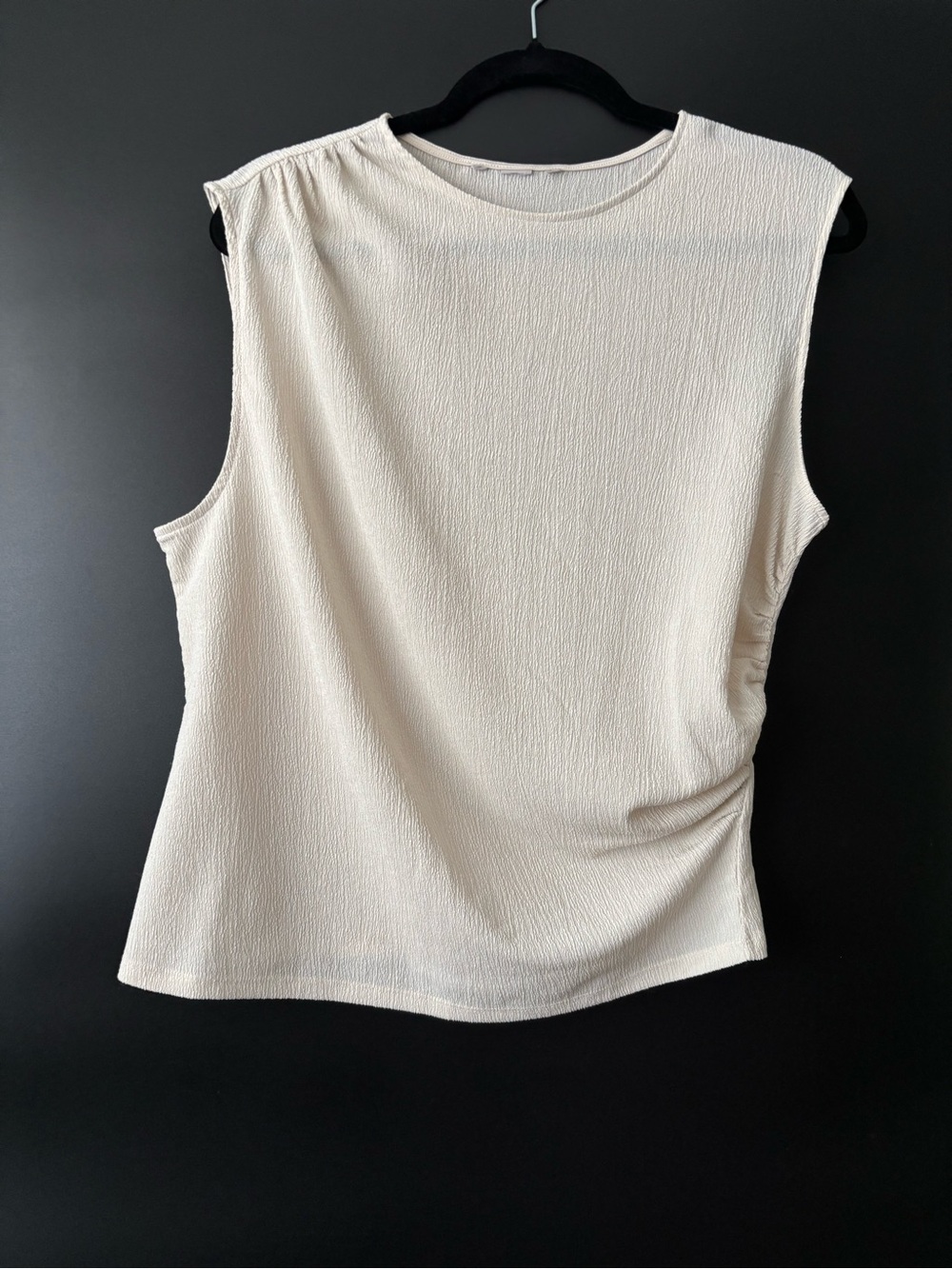 H&M Textured Cream Ruched Sleeveless Blouse Capsule Minimalist Summer Size L